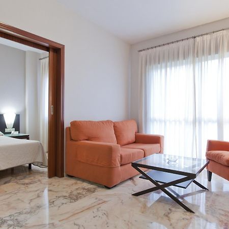 Apartamentos Vértice Bib Rambla Sevilla Exterior foto