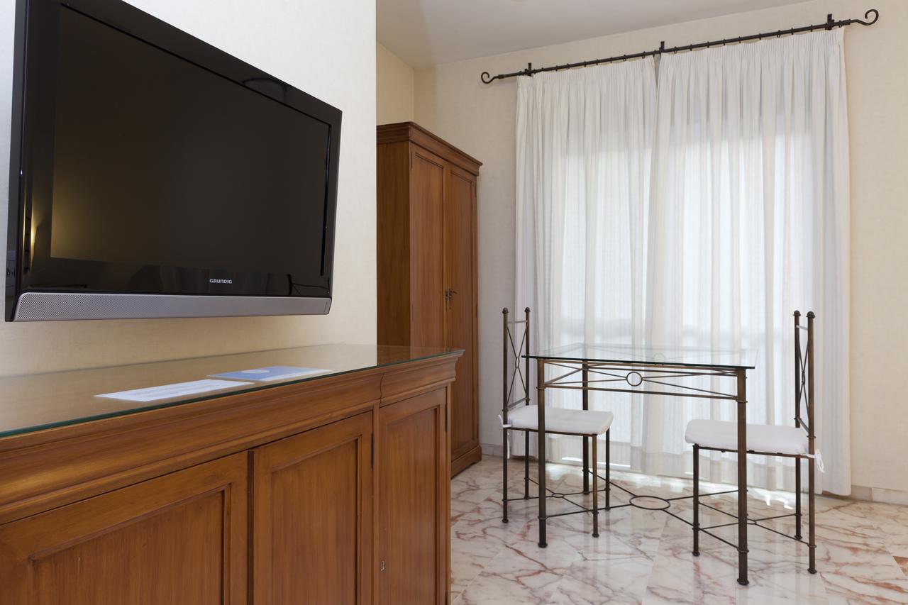 Apartamentos Vértice Bib Rambla Sevilla Exterior foto